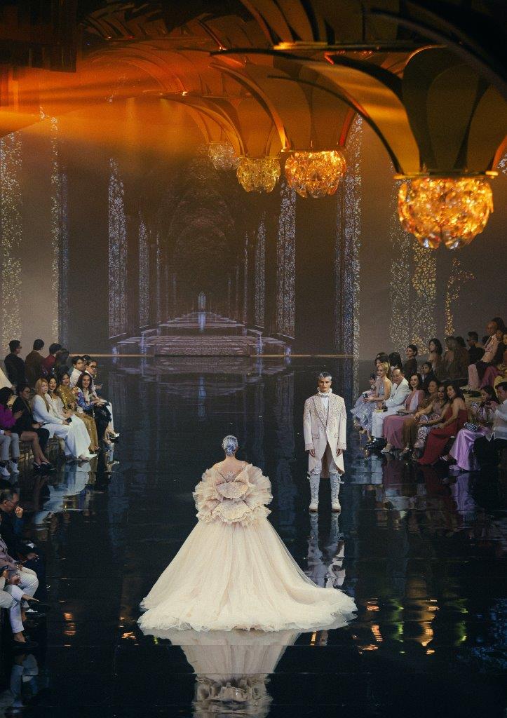1st Place, Runway Category, Bogs Ignacio