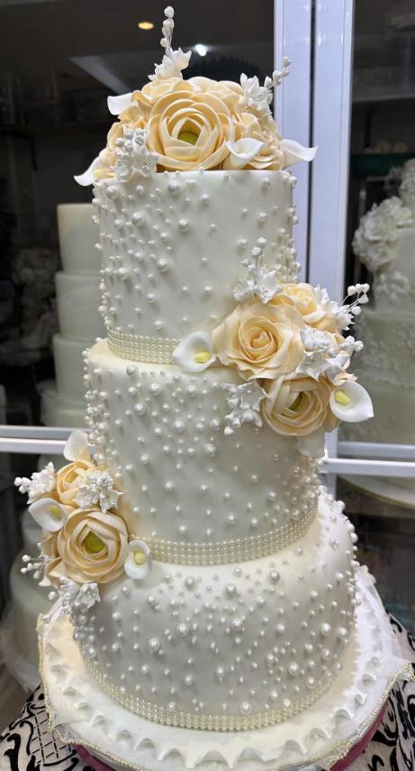 Angelyns Cake Photo 2 bridal fair